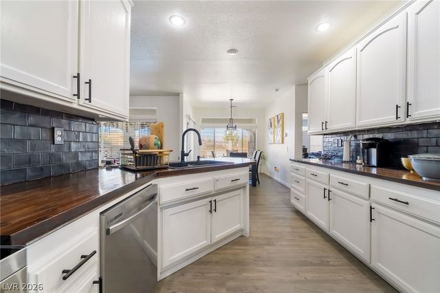 111 Ironton Street, Pahrump, NV 89048