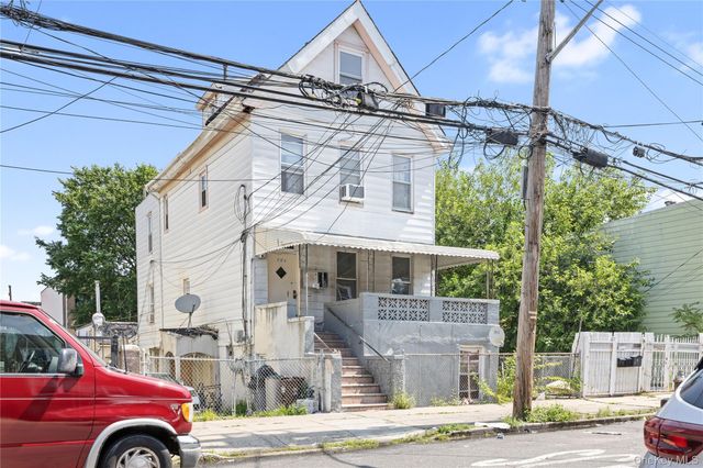 763 E 217th Street, Bronx, NY 10467