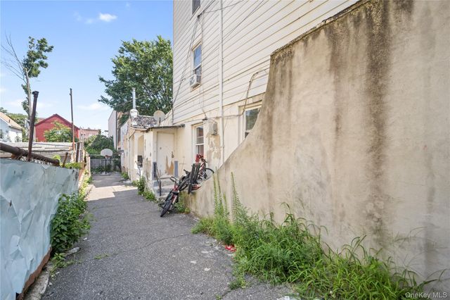 763 E 217th Street, Bronx, NY 10467
