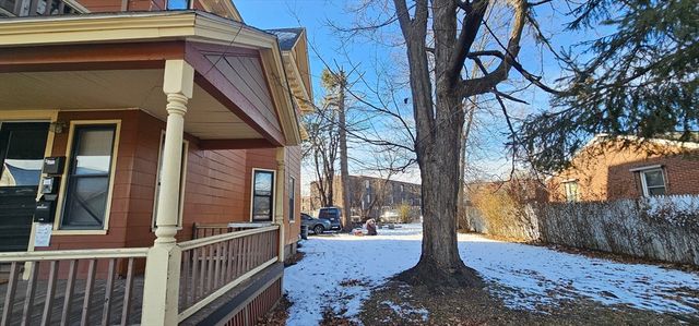 274 Pine St, Springfield, MA 01105