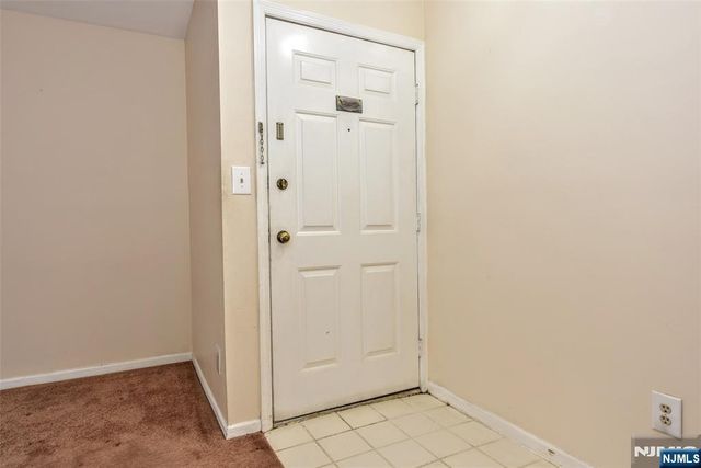 1804 Faulkner Court, Mahwah, NJ 07430