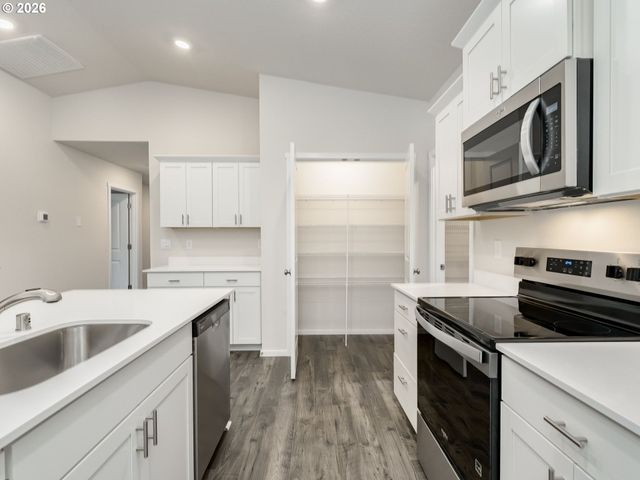 1513 Ne 122ND Ct, Vancouver, WA 98684