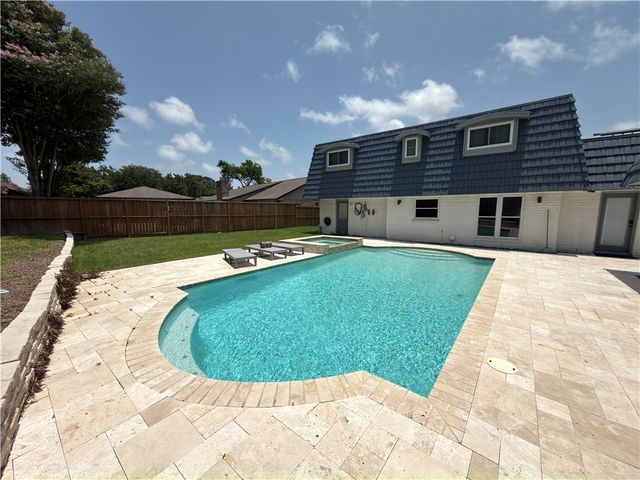 5502 Sarazen Dr, Corpus Christi, TX 78413
