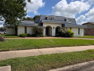 5502 Sarazen Dr, Corpus Christi, TX 78413