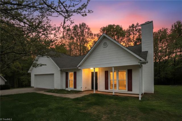 4002 Sourgum Court, Greensboro, NC 27410