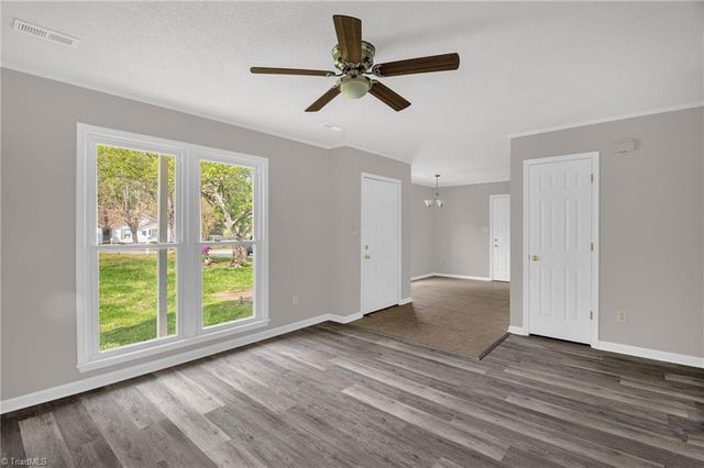 4002 Sourgum Court, Greensboro, NC 27410
