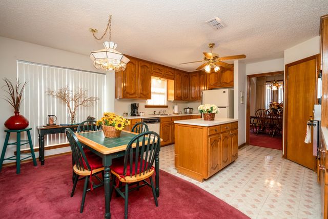 1308 Oakwood Lane, Kilgore, TX 75662