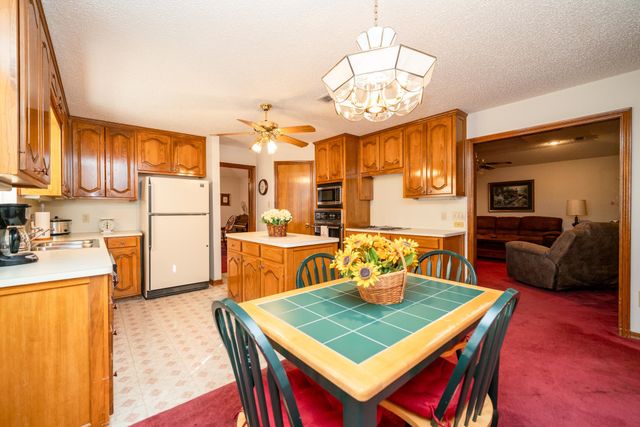 1308 Oakwood Lane, Kilgore, TX 75662