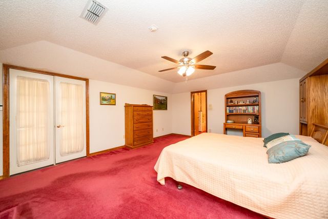 1308 Oakwood Lane, Kilgore, TX 75662