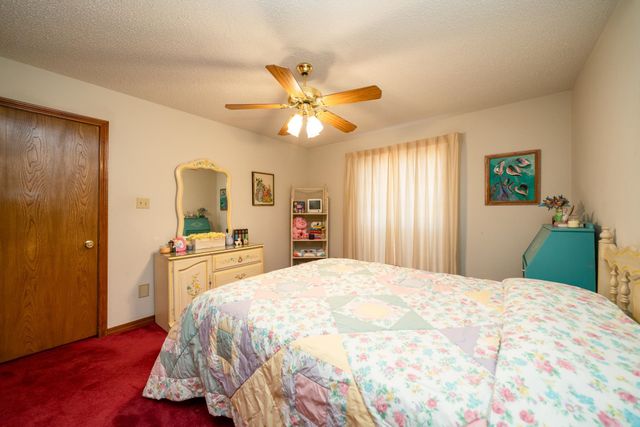 1308 Oakwood Lane, Kilgore, TX 75662