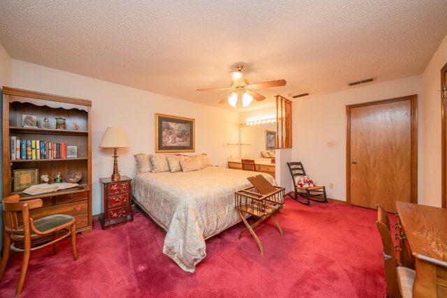 1308 Oakwood Lane, Kilgore, TX 75662