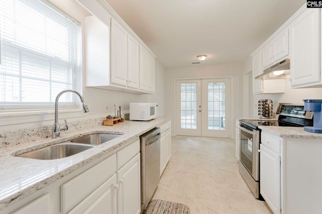 1000 S Twin Oaks Way, Columbia, SC 29209
