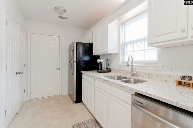 1000 S Twin Oaks Way, Columbia, SC 29209