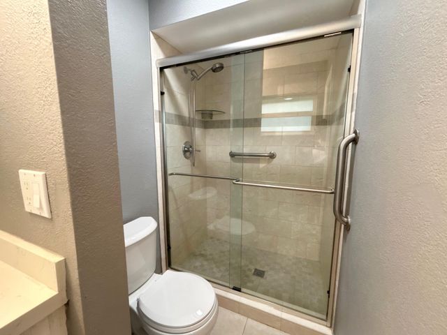 617 Laconia Circle B, Lake Worth, FL 33467
