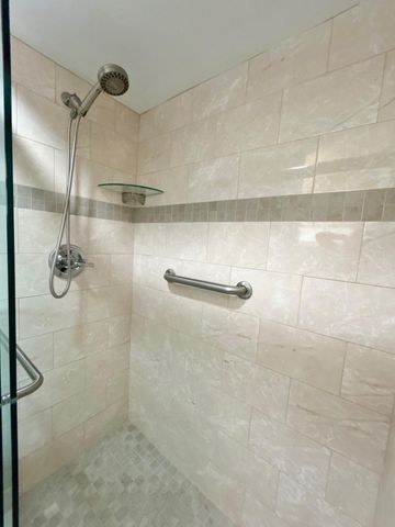 617 Laconia Circle B, Lake Worth, FL 33467