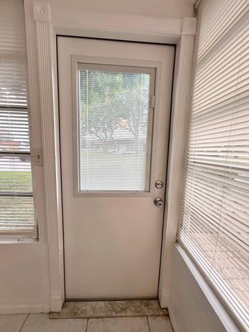 617 Laconia Circle B, Lake Worth, FL 33467