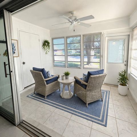 617 Laconia Circle B, Lake Worth, FL 33467
