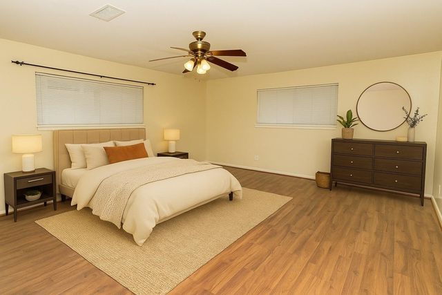 5407 Rutherglenn Drive, Houston, TX 77096