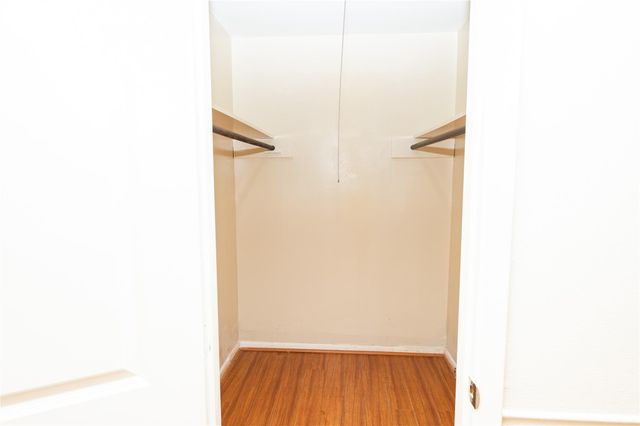 5407 Rutherglenn Drive, Houston, TX 77096