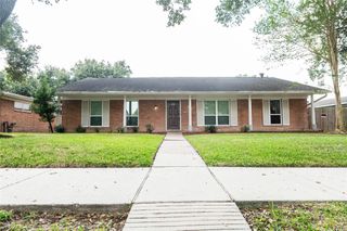 5407 Rutherglenn Drive, Houston, TX 77096