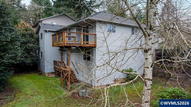 1064 Ashwood Ct SE, Salem, OR 97302