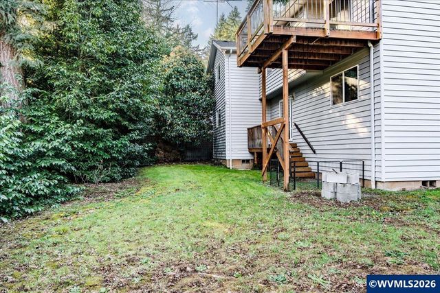 1064 Ashwood Ct SE, Salem, OR 97302