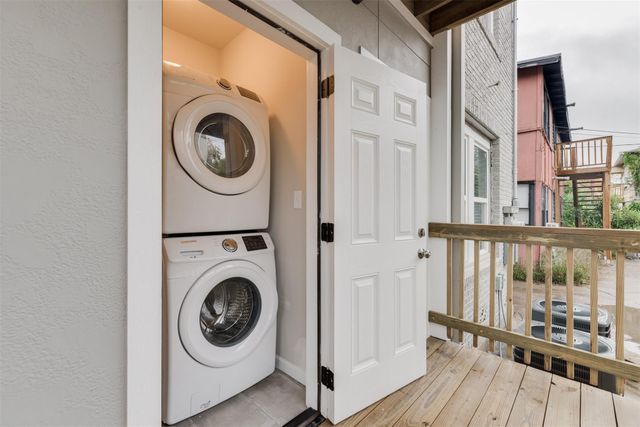 1215 W Gray Street 1, Houston, TX 77019