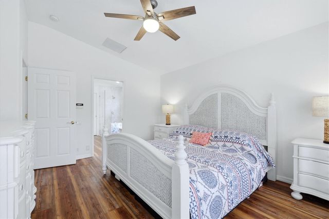 8412 MISTY MORNING COURT, Lakewood Ranch, FL 34202