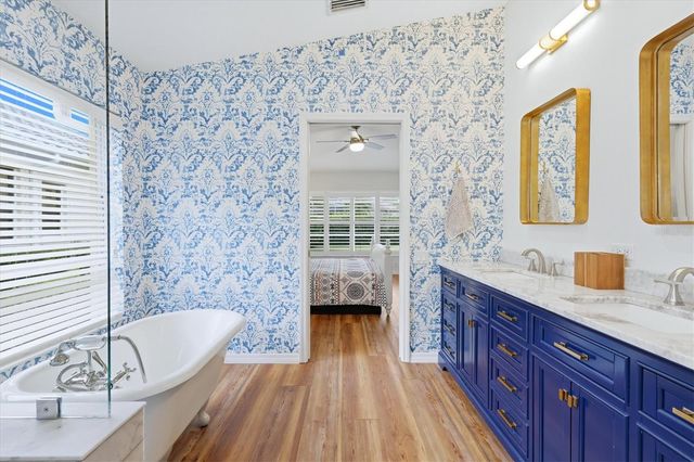 8412 MISTY MORNING COURT, Lakewood Ranch, FL 34202