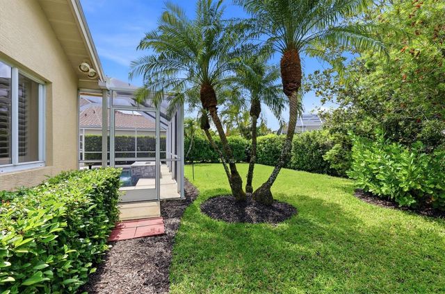 8412 MISTY MORNING COURT, Lakewood Ranch, FL 34202