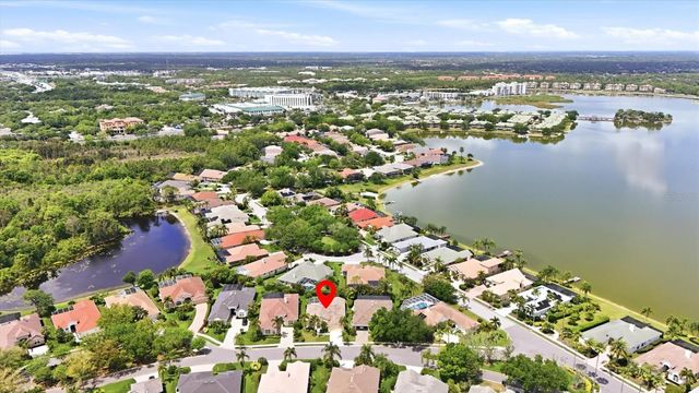 8412 MISTY MORNING COURT, Lakewood Ranch, FL 34202