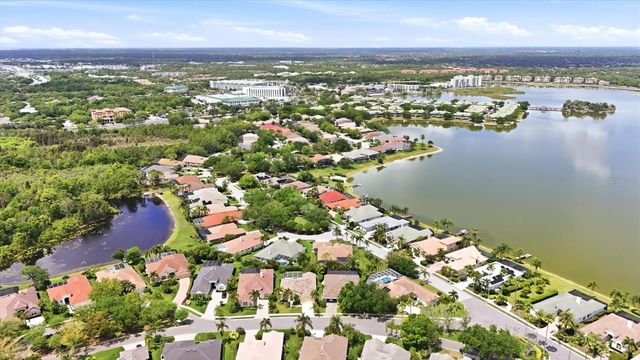8412 MISTY MORNING COURT, Lakewood Ranch, FL 34202