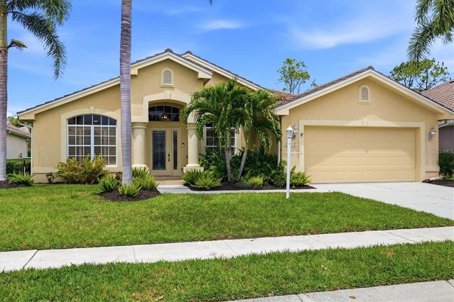 8412 MISTY MORNING COURT, Lakewood Ranch, FL 34202