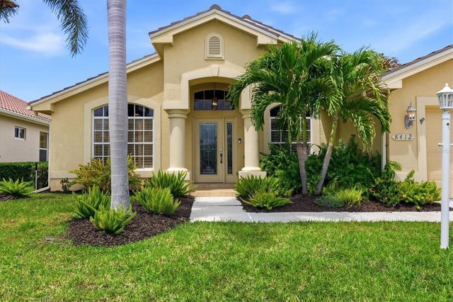 8412 MISTY MORNING COURT, Lakewood Ranch, FL 34202