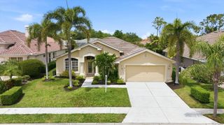 8412 MISTY MORNING COURT, Lakewood Ranch, FL 34202