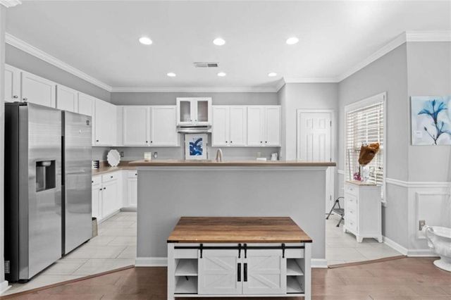 7200 Suttles SW Drive, South Fulton, GA 30331