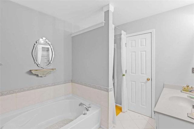 7200 Suttles SW Drive, South Fulton, GA 30331