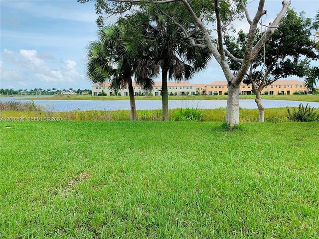1575 SE 20th Rd, Homestead, FL 33035