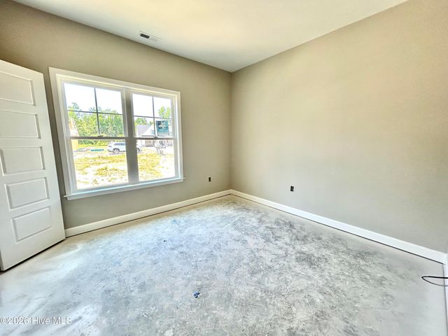 3731 Chatsworth Drive, La Grange, NC 28551