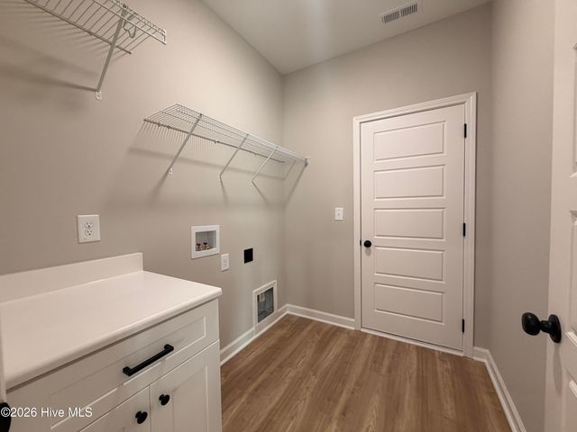 3731 Chatsworth Drive, La Grange, NC 28551