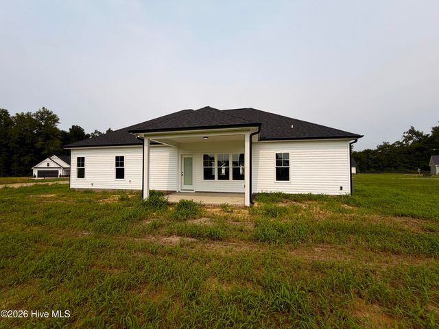 3731 Chatsworth Drive, La Grange, NC 28551
