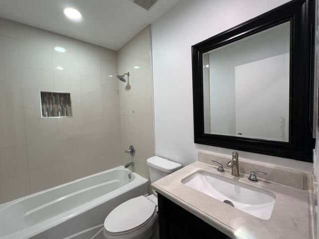 7600 Edisto Drive, Lake Worth, FL 33467