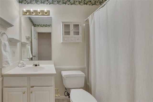 522 Huntgate Road, Woodstock, GA 30189