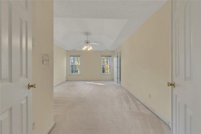 522 Huntgate Road, Woodstock, GA 30189