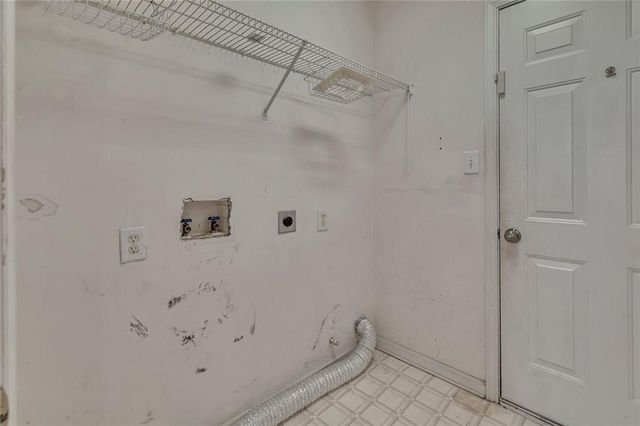 522 Huntgate Road, Woodstock, GA 30189