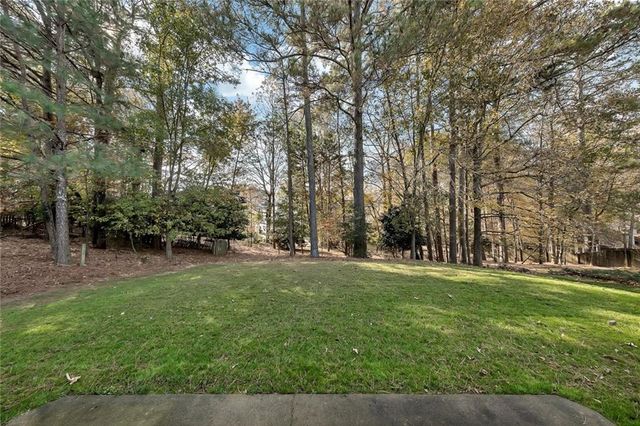 522 Huntgate Road, Woodstock, GA 30189