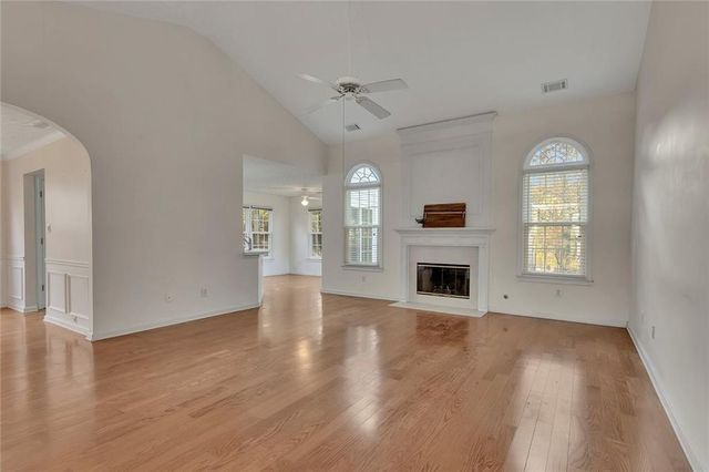 522 Huntgate Road, Woodstock, GA 30189