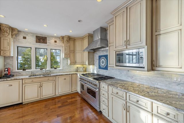 10 Rustling Lane, Bedford, NY 10506