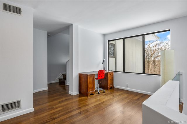 10 Rustling Lane, Bedford, NY 10506