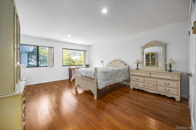 10 Rustling Lane, Bedford, NY 10506